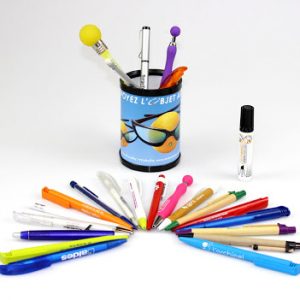 Crayons de papier/couleur et stylos